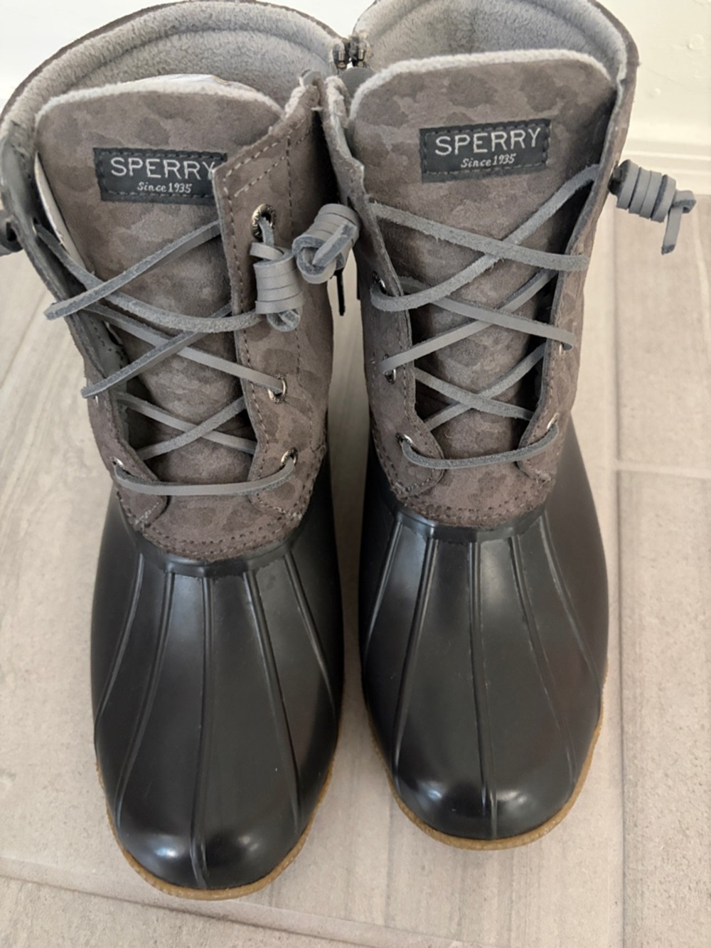 Sperry Women’s Grey Waterproof Lace-Up Duck Boots - Picture 2 of 3